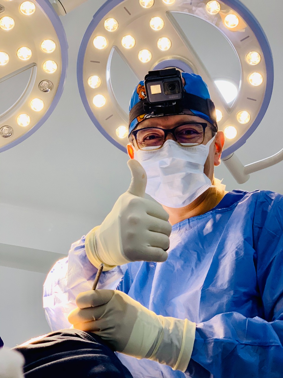 Mejor médico cirujano Rinoplastia Ultrasónica Doctor Mauricio Suárez